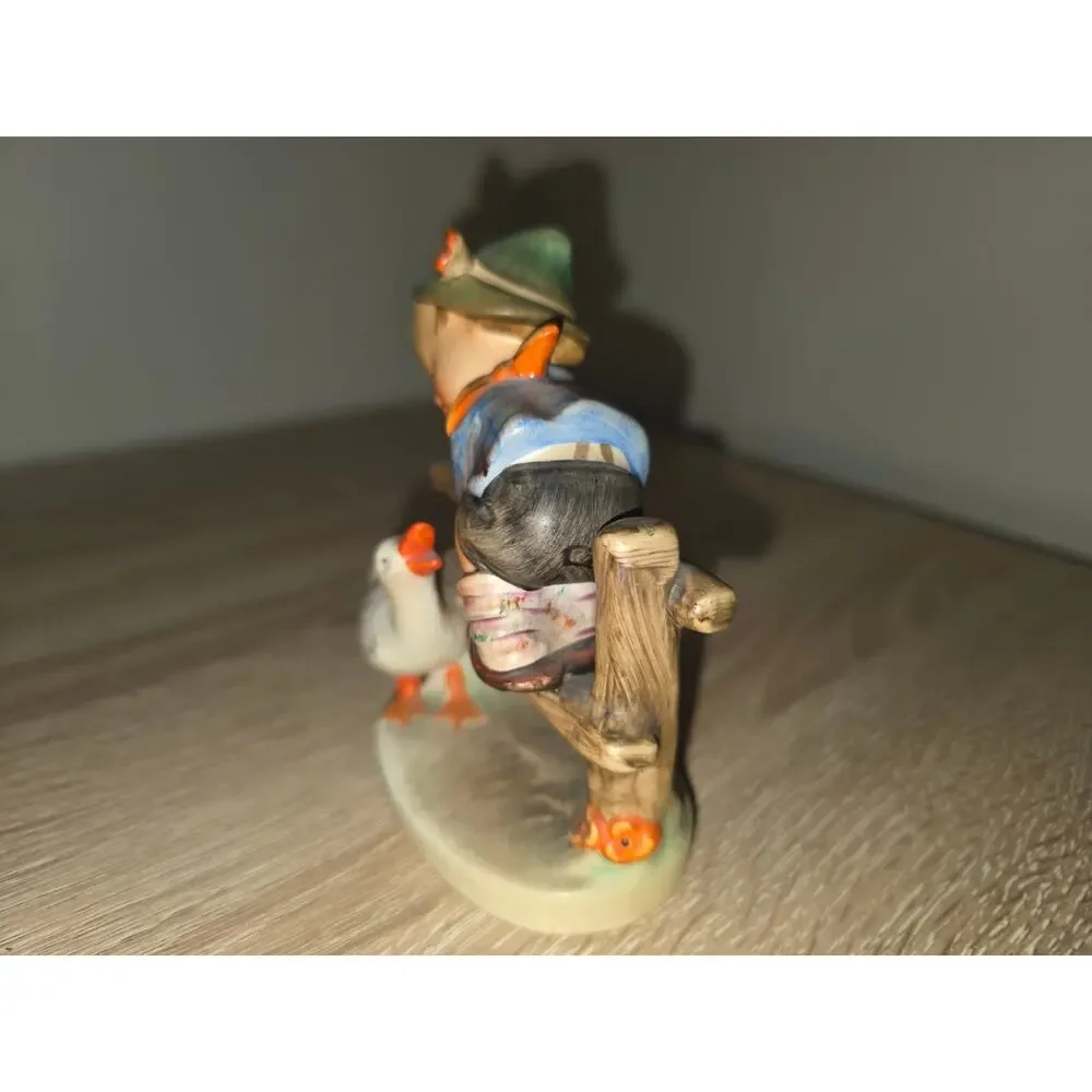 Vintage Hummel Figurine 